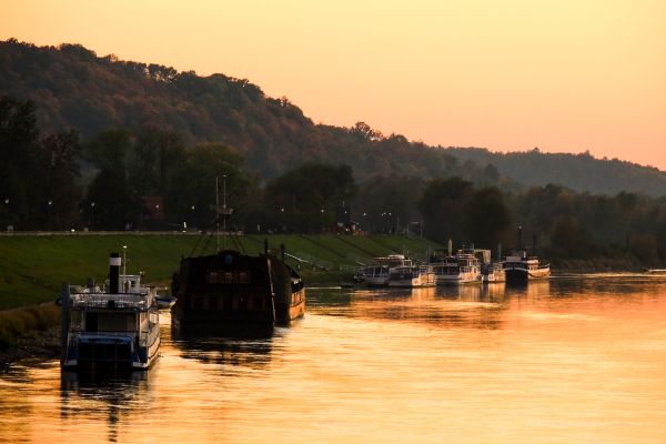 Przystań żeglugi wiślanej w Kazimierzu Dolnym